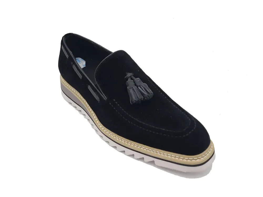 Venetian Suede Loafer with Calfskin Tassel mood touch