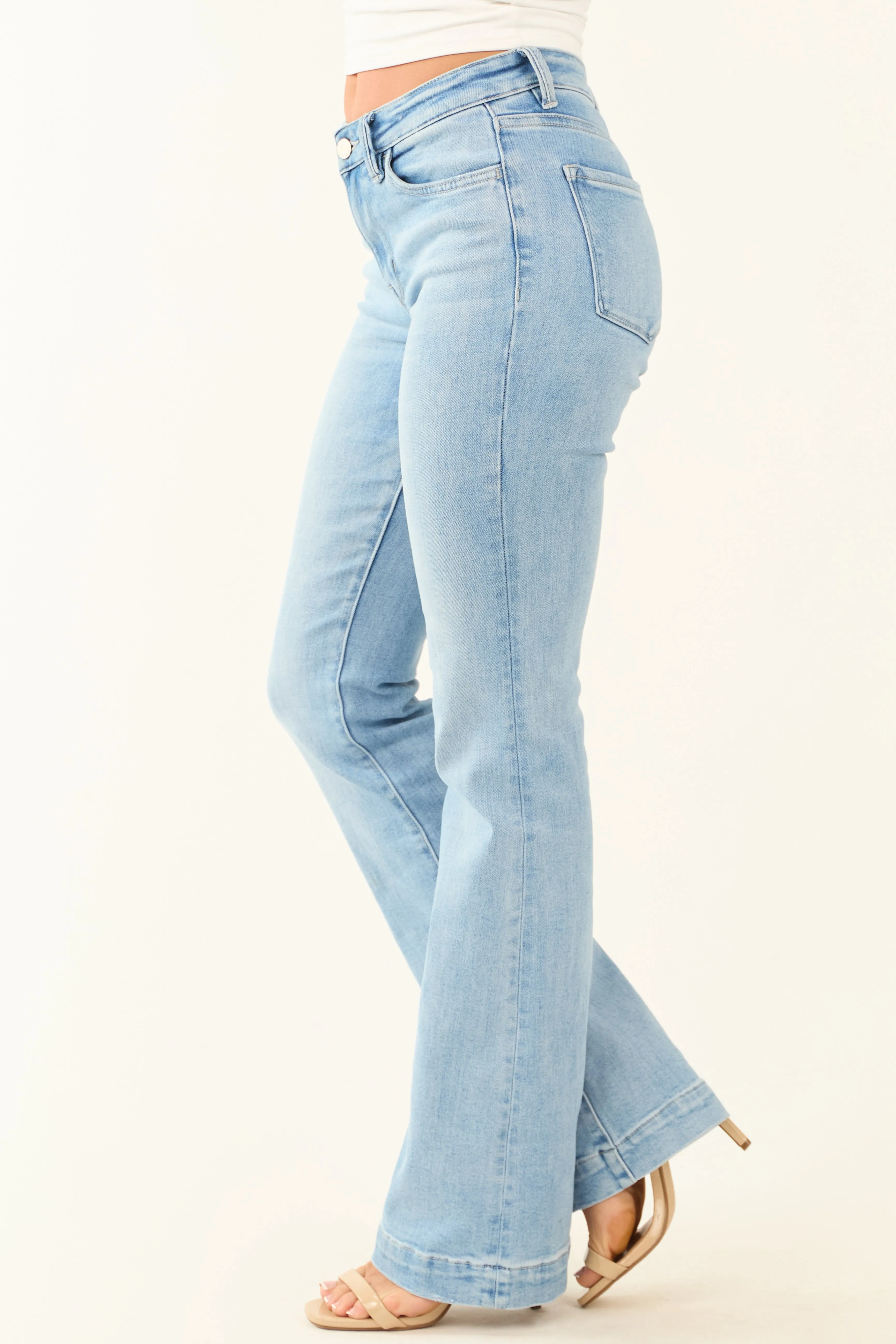 Vervet Light Wash Bootcut Mid Rise Jeans carry easy